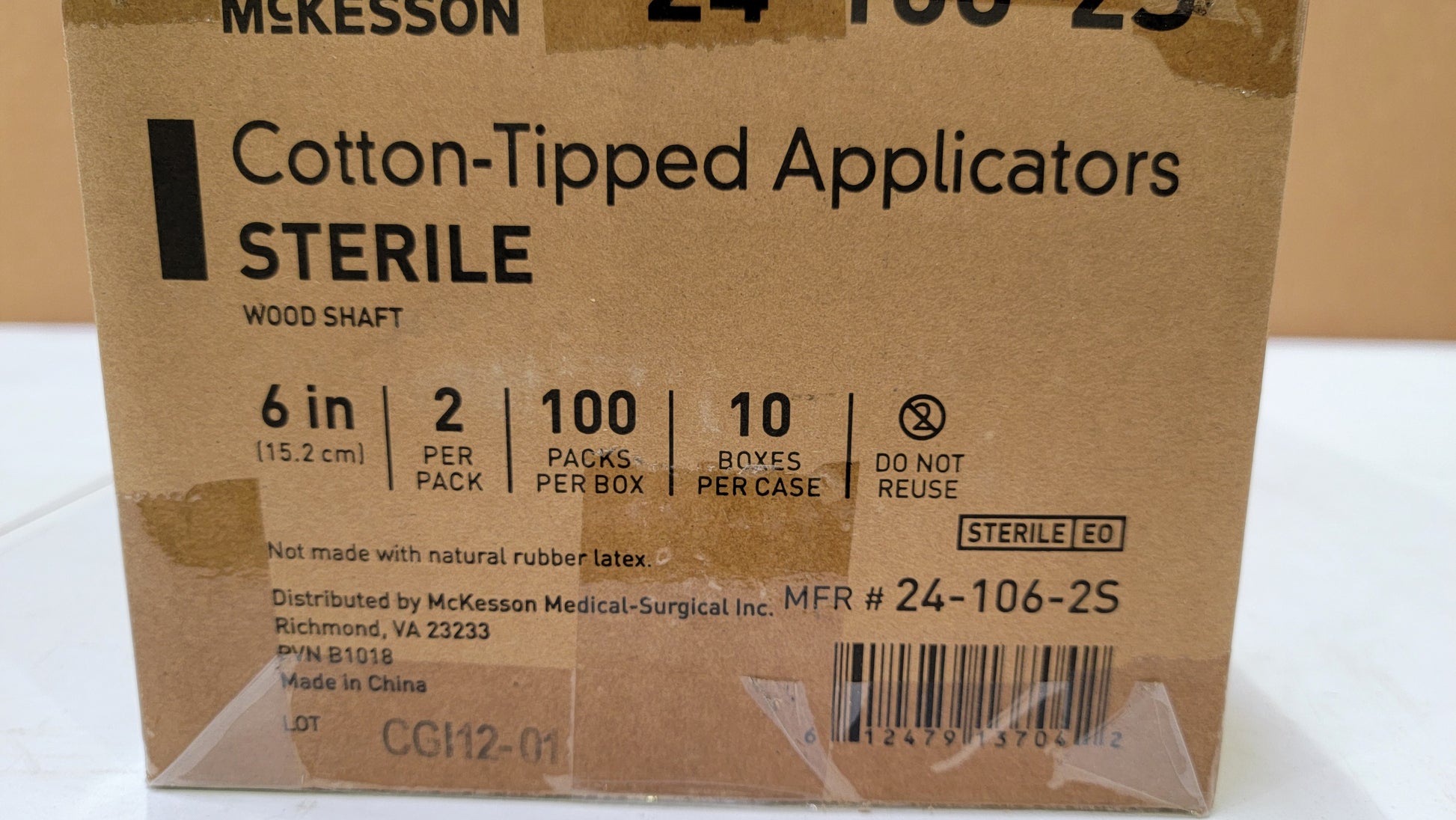 Case of 2000 McKesson Cotton Tipped Applicators 24-106-2S - New - MBR Medicals