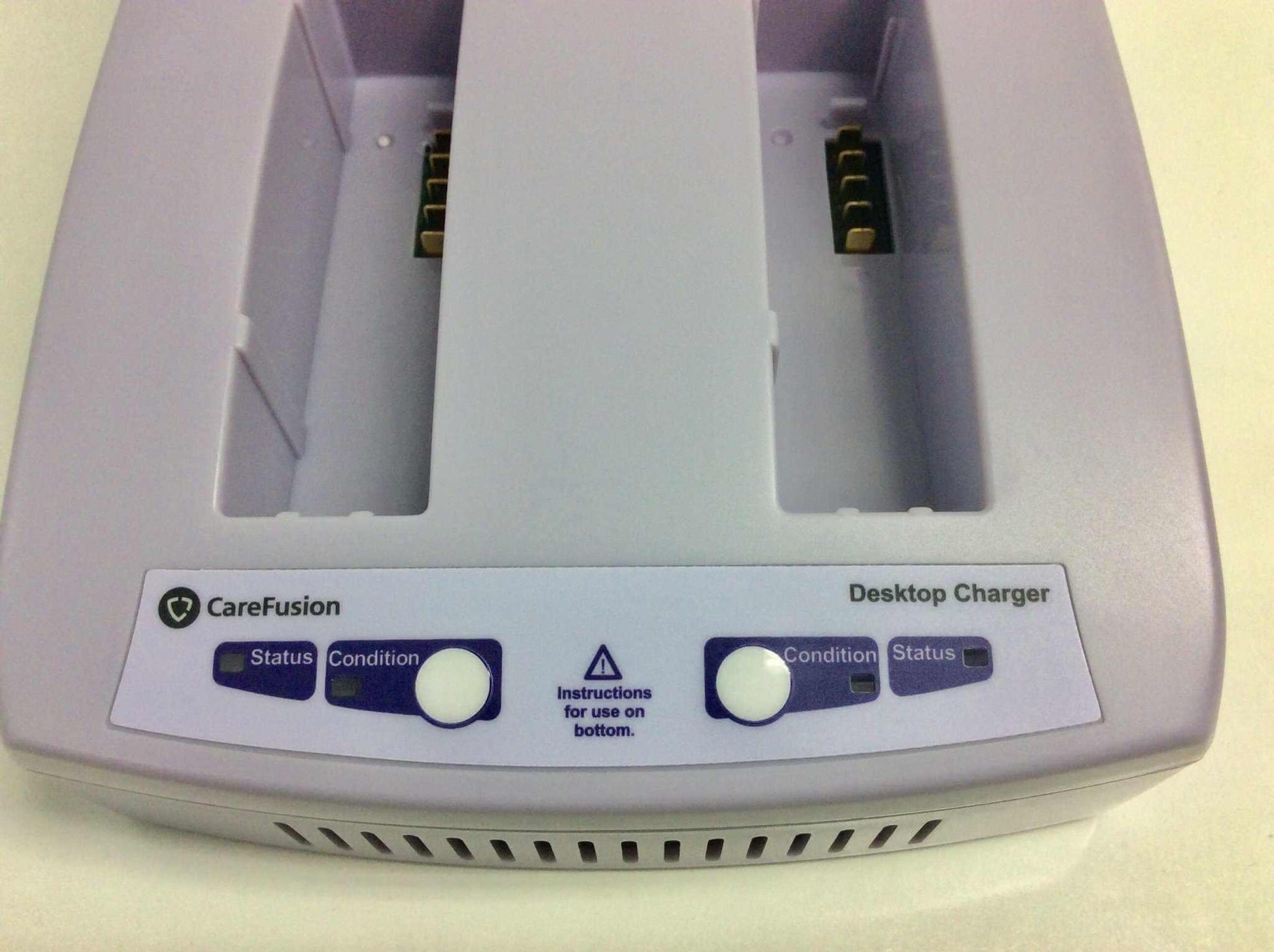 NEW CareFusion PTV ReVel Ventilator Desktop Battery Charger 139555-001 - MBR Medicals