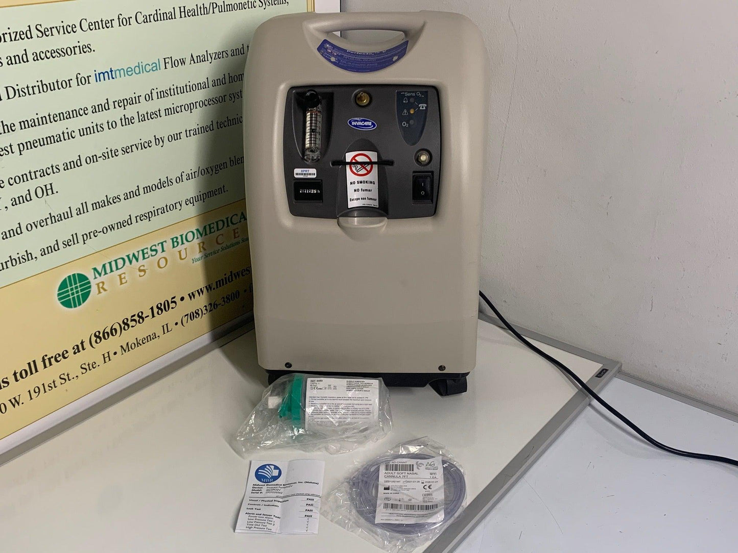 REFURBISHED Invacare Perfecto2V 5 Liter Oxygen Concentrator with O2 Sensor IRC5PO2V - MBR Medicals