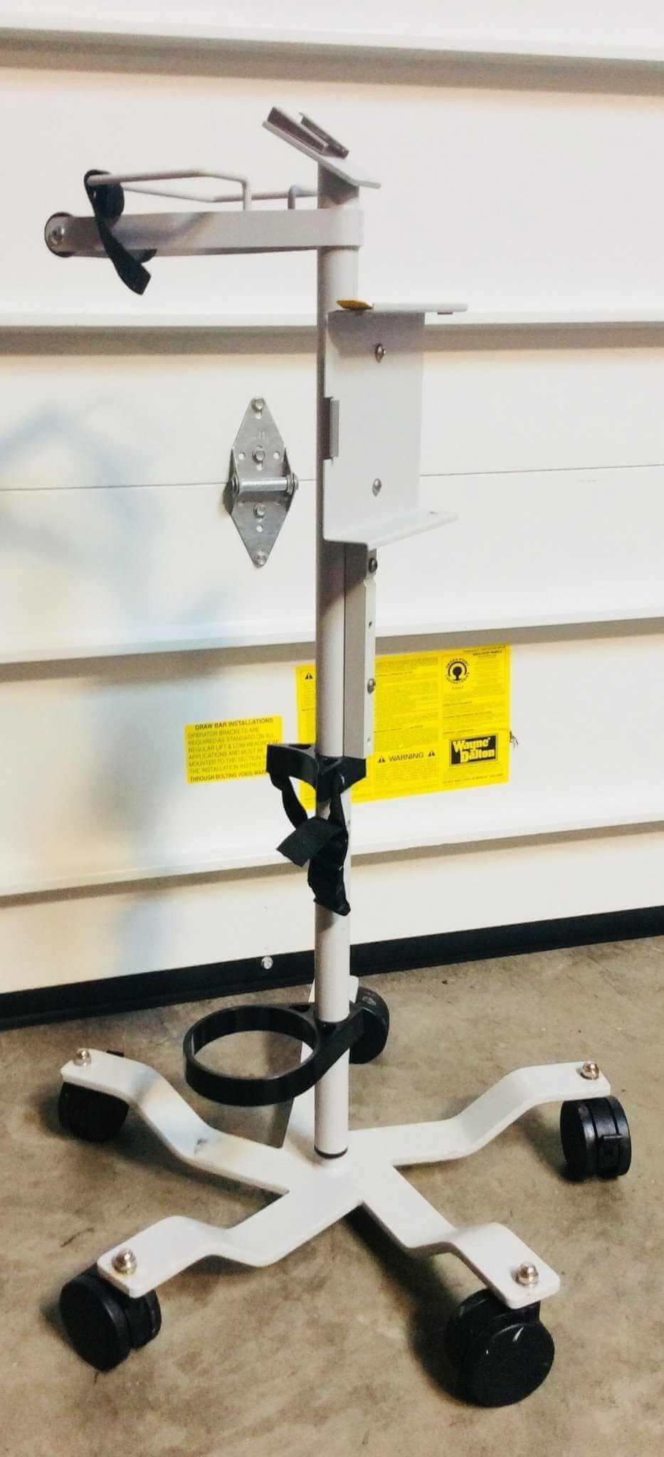 USED Vyaire CareFusion LTV Medical Ventilator Rolling Stand with SprintPack Mounting 10611 - MBR Medicals